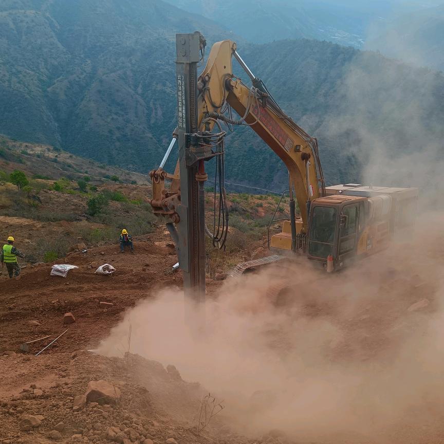 挖改钻机山地光伏打孔