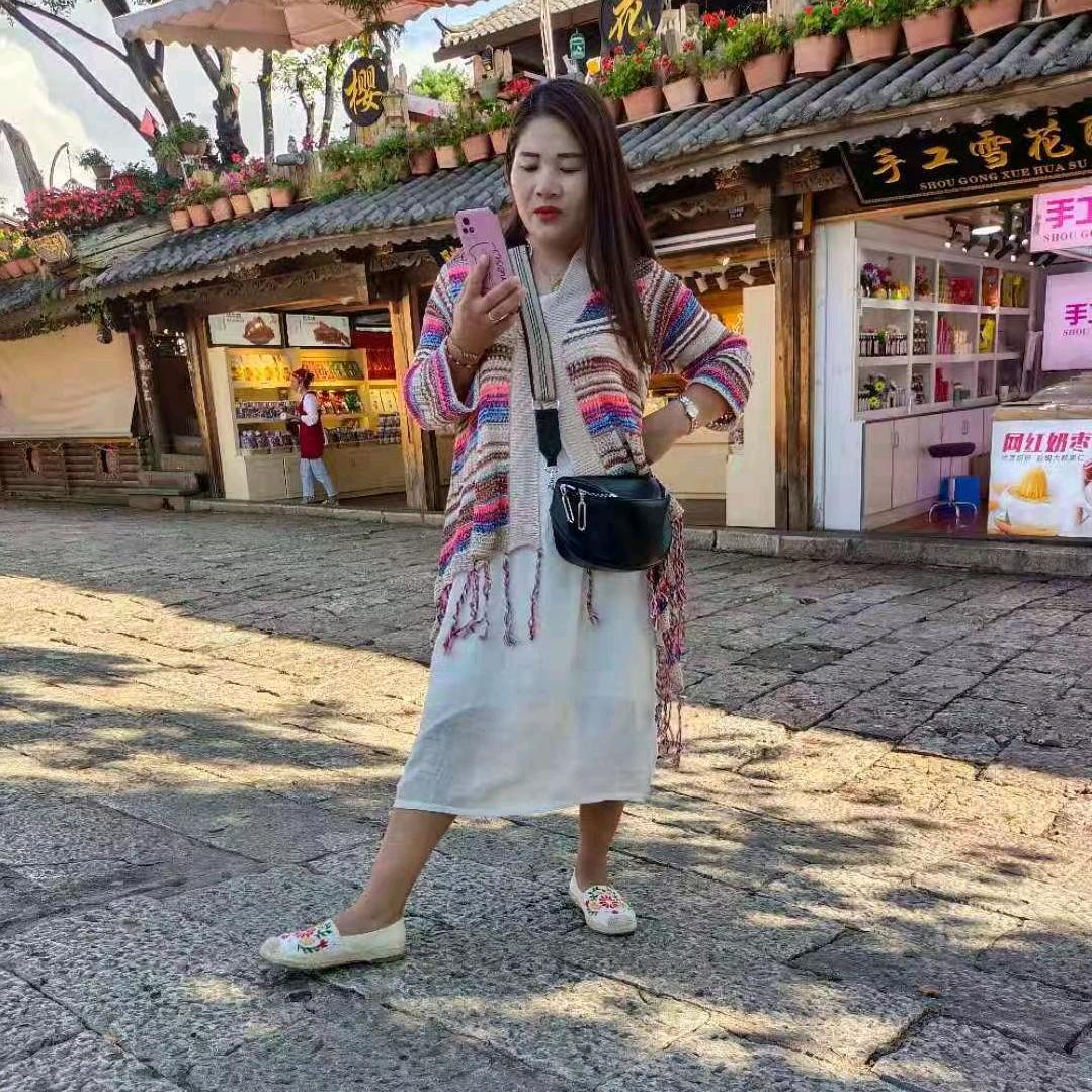 布朗臭豆腐煮鱼（农场宾馆旁）