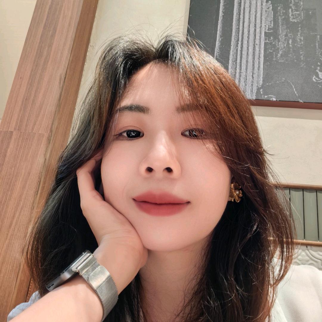 🌸Hua💋华