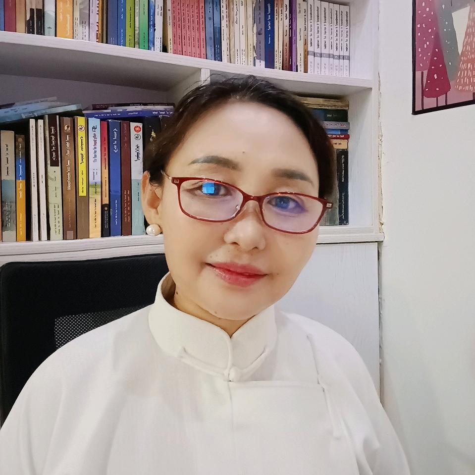 进城市牧民乌兰