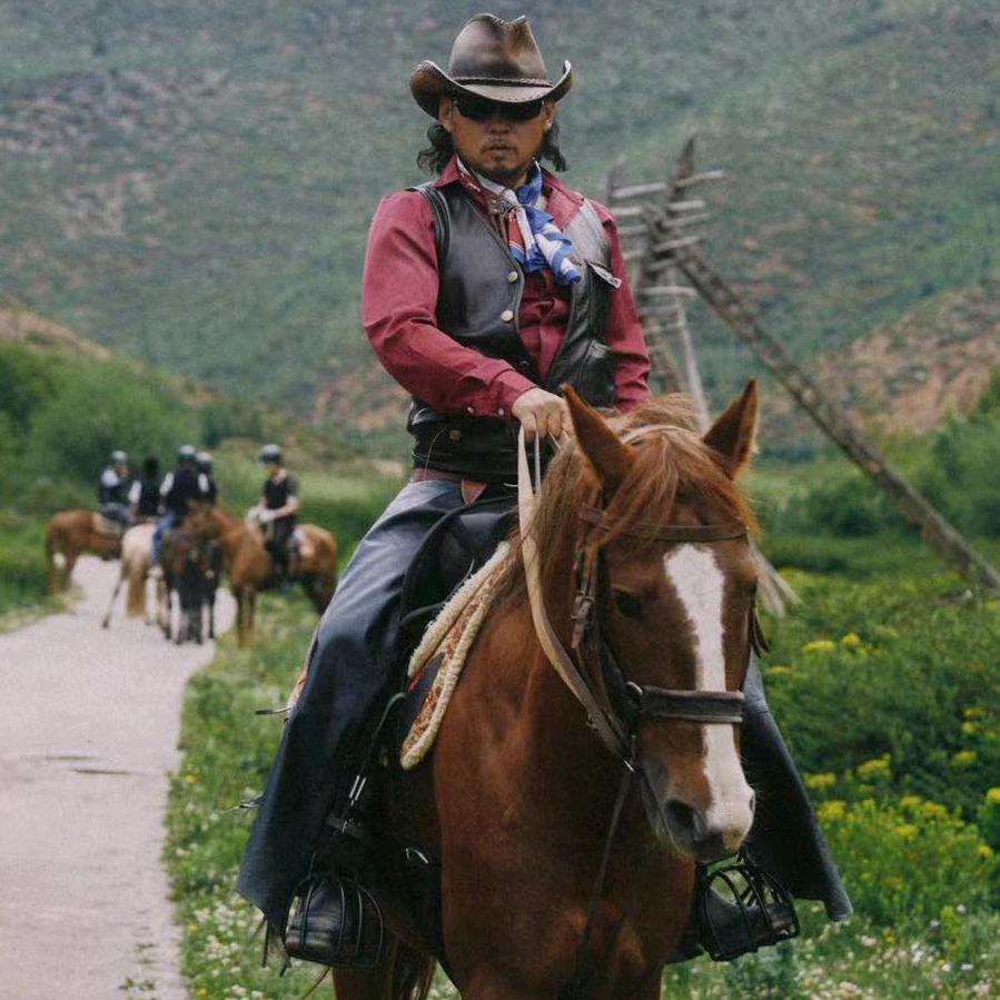 马术骑射，巴特尔