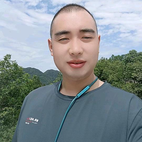 谭俊峰