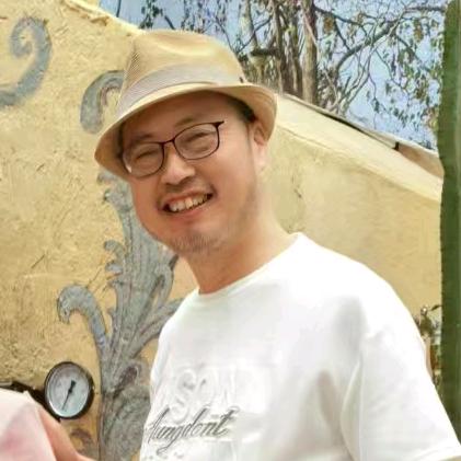 劈柴烤面包的白老师
