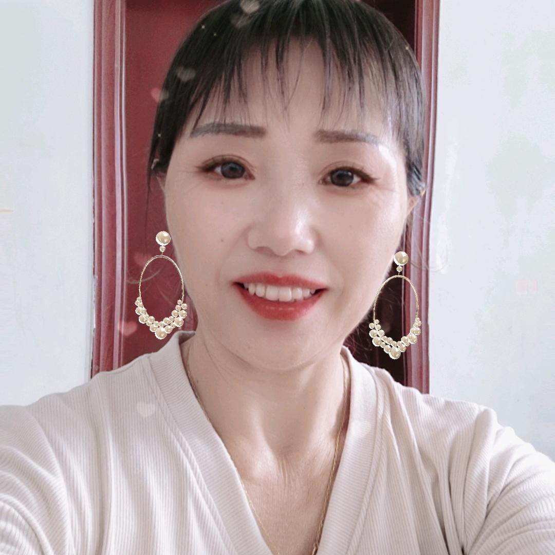 李云芬
