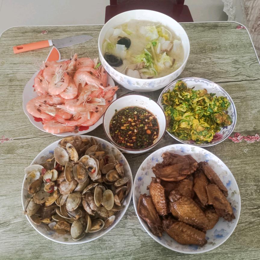 监利-倾成铺贴