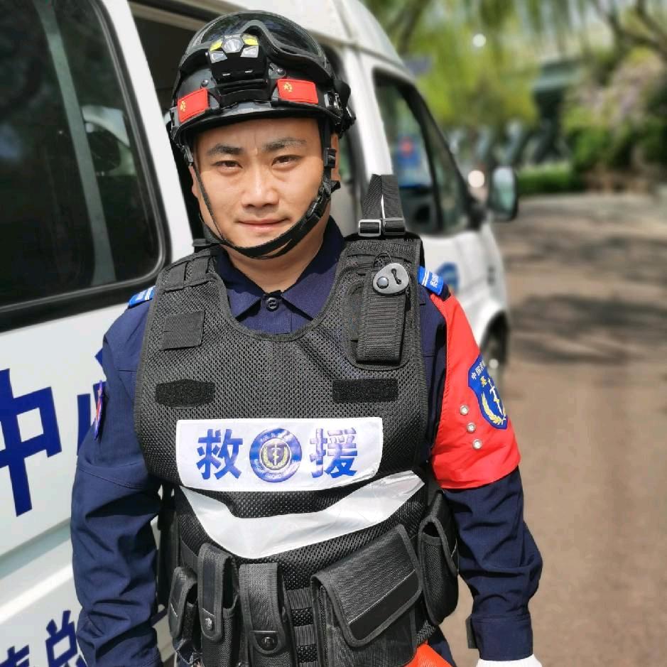 亮剑救援—刘金龙