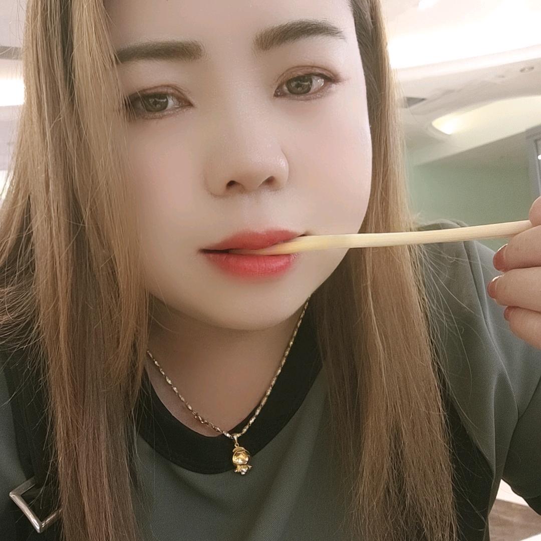 82年的单身女