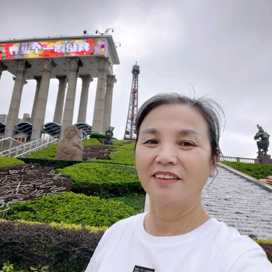 徐美连