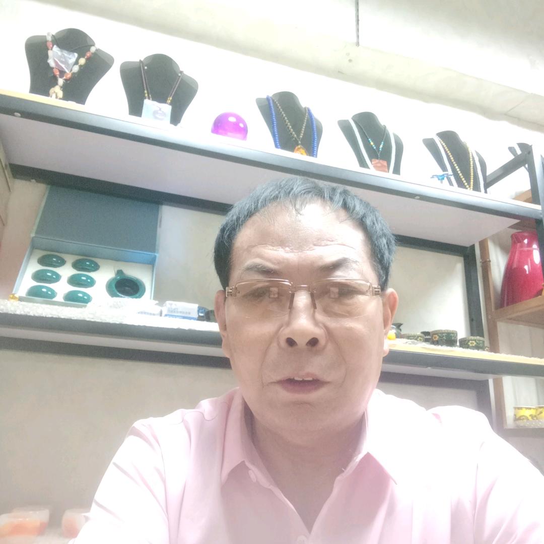 洪森（孤独老人）