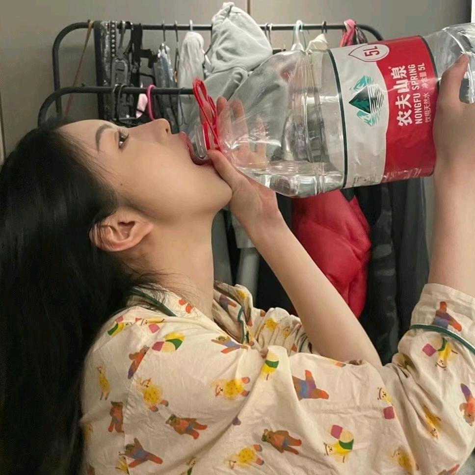 李丝哈啊