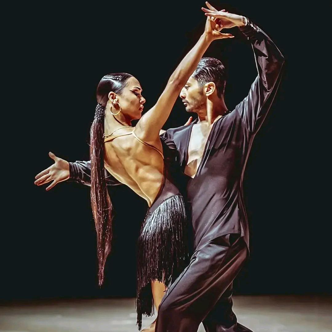 教舞蹈的阳@拉丁💃