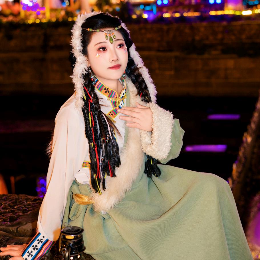 小雪儿⁷¹⁷