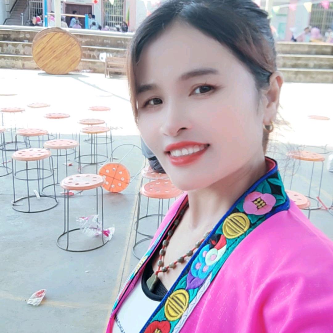 柳妹（唱山歌狮子）19142786284