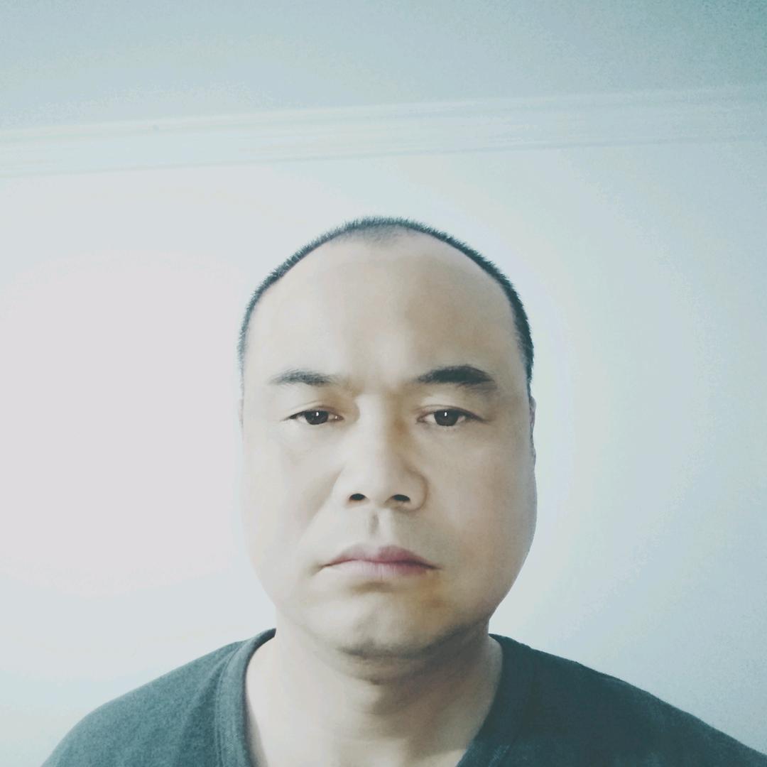 荣宏