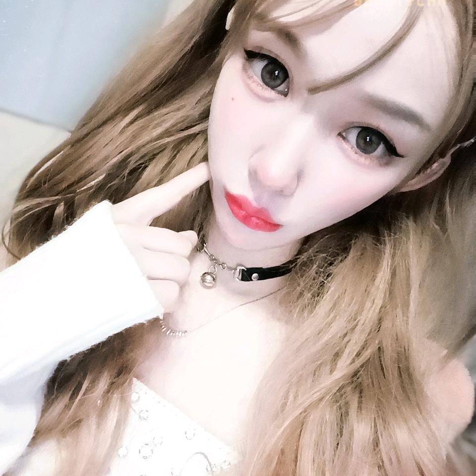 梨花女士与秋月