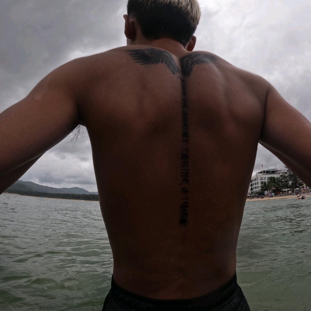 冲浪🏄🏻俱乐部club-泽平教练