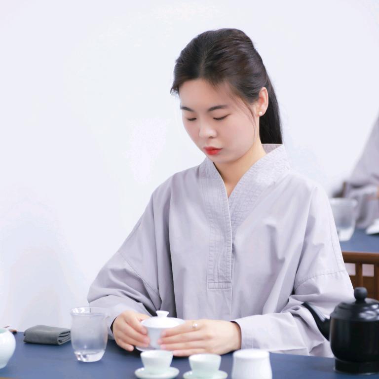 爱喝茶的道医小仙