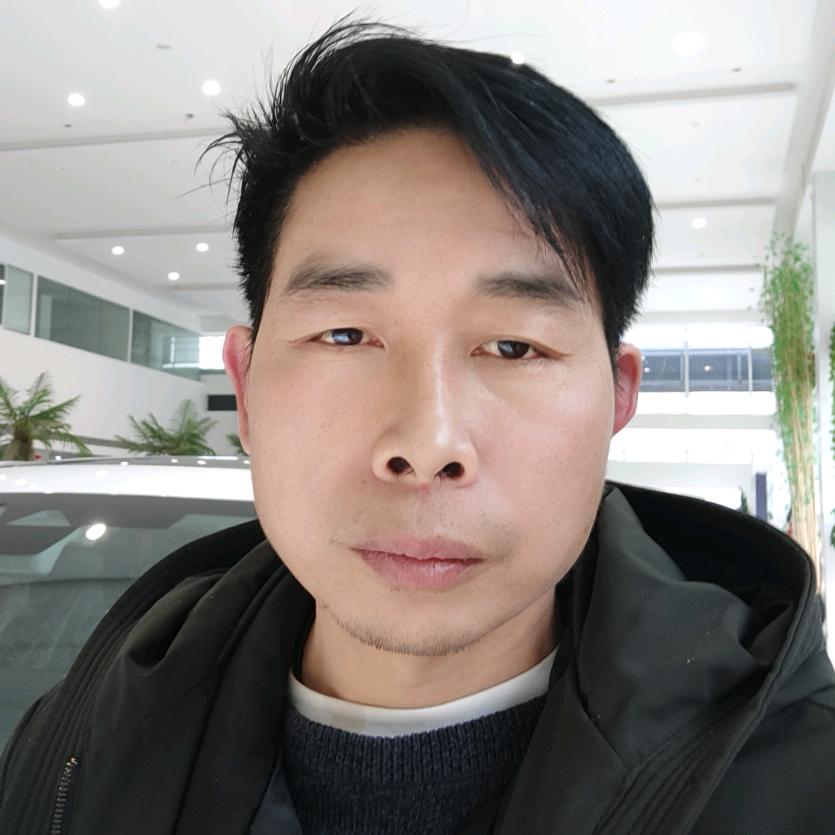 做席梦思，翻新沙发，包床头凳子