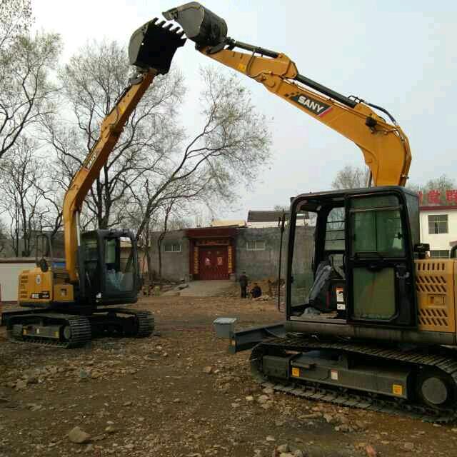 张帅飞挖机出租