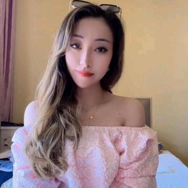 💅四川  妹子✌(̿▀̿ ̿Ĺ̯̿̿▀
