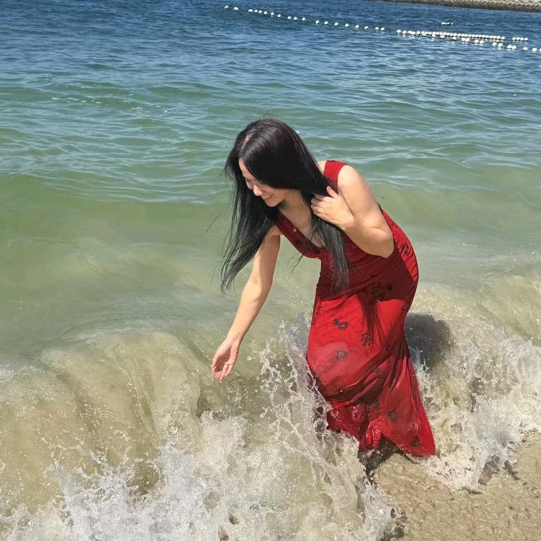 碧水荷池