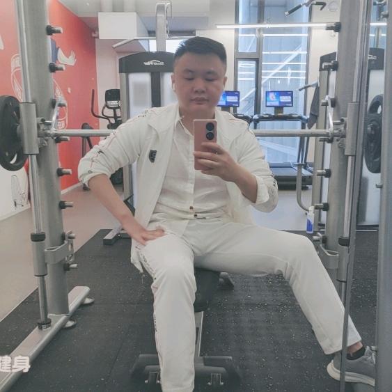 何止千万
