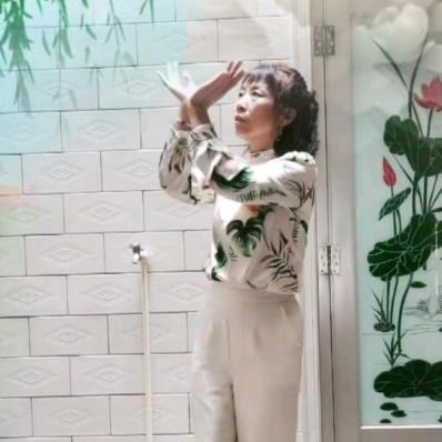 玉姐爱跳舞