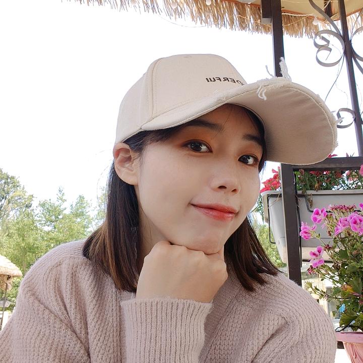 宜昌市伍家岗区几亩花田间百货店（个体工商户）