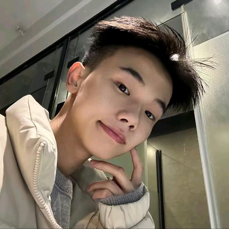 笨  笨🐉