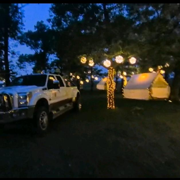 蒙地乐露营基地