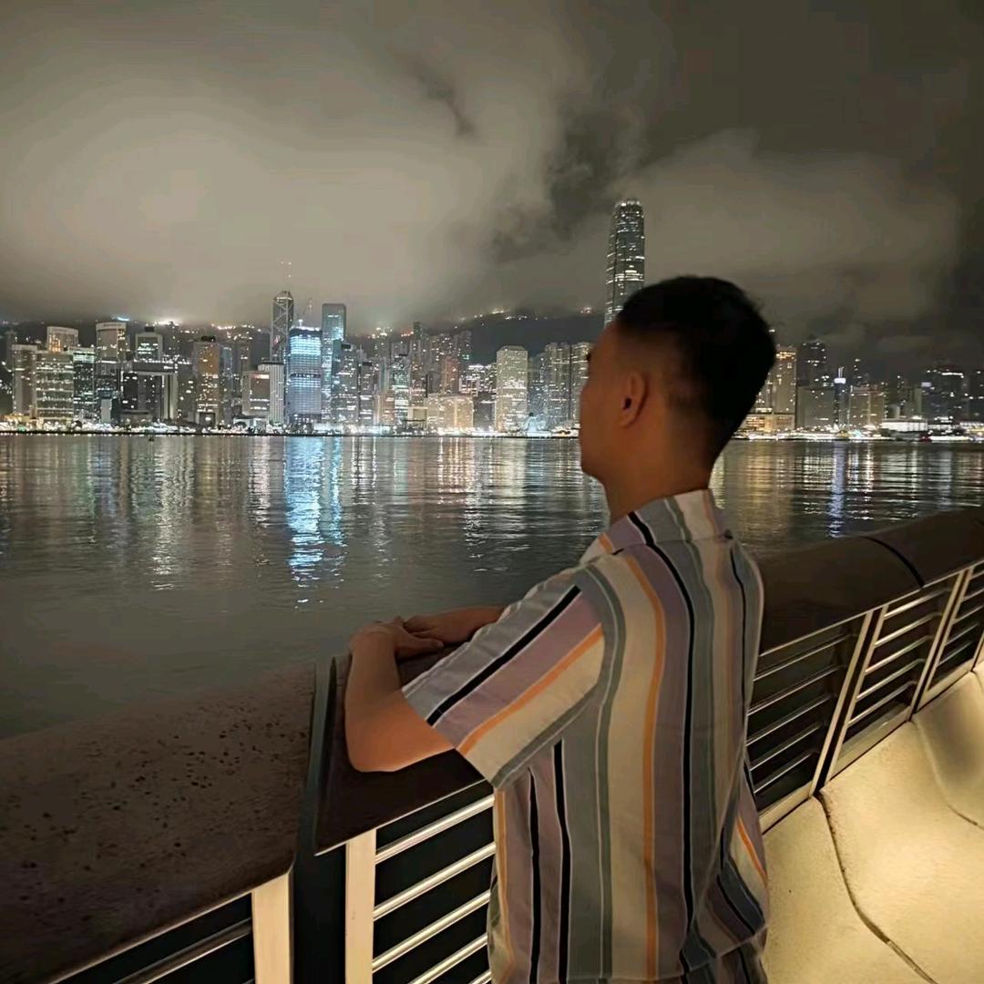 幸福在这里面靠岸头像