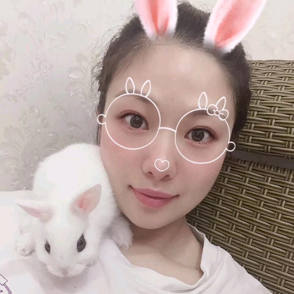 小柒做美甲