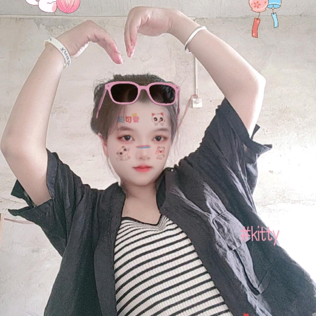 蓝思安检小姐姐