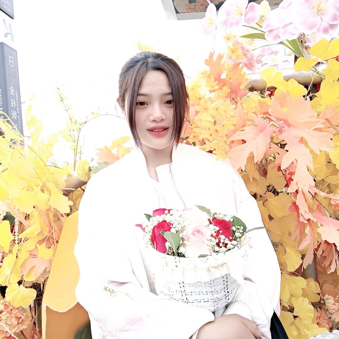 小敏（爱山歌）