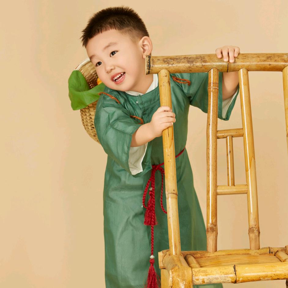 顶天立地不改初心