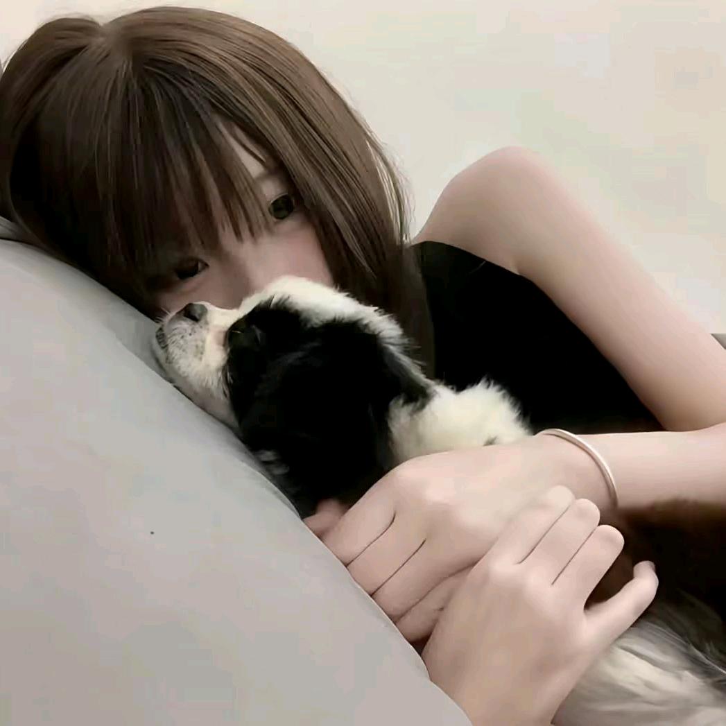 小莹^