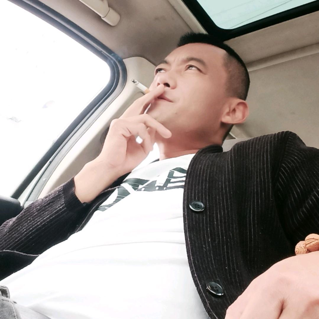 货运黑哥！🚛🚛🚛（低谷期）