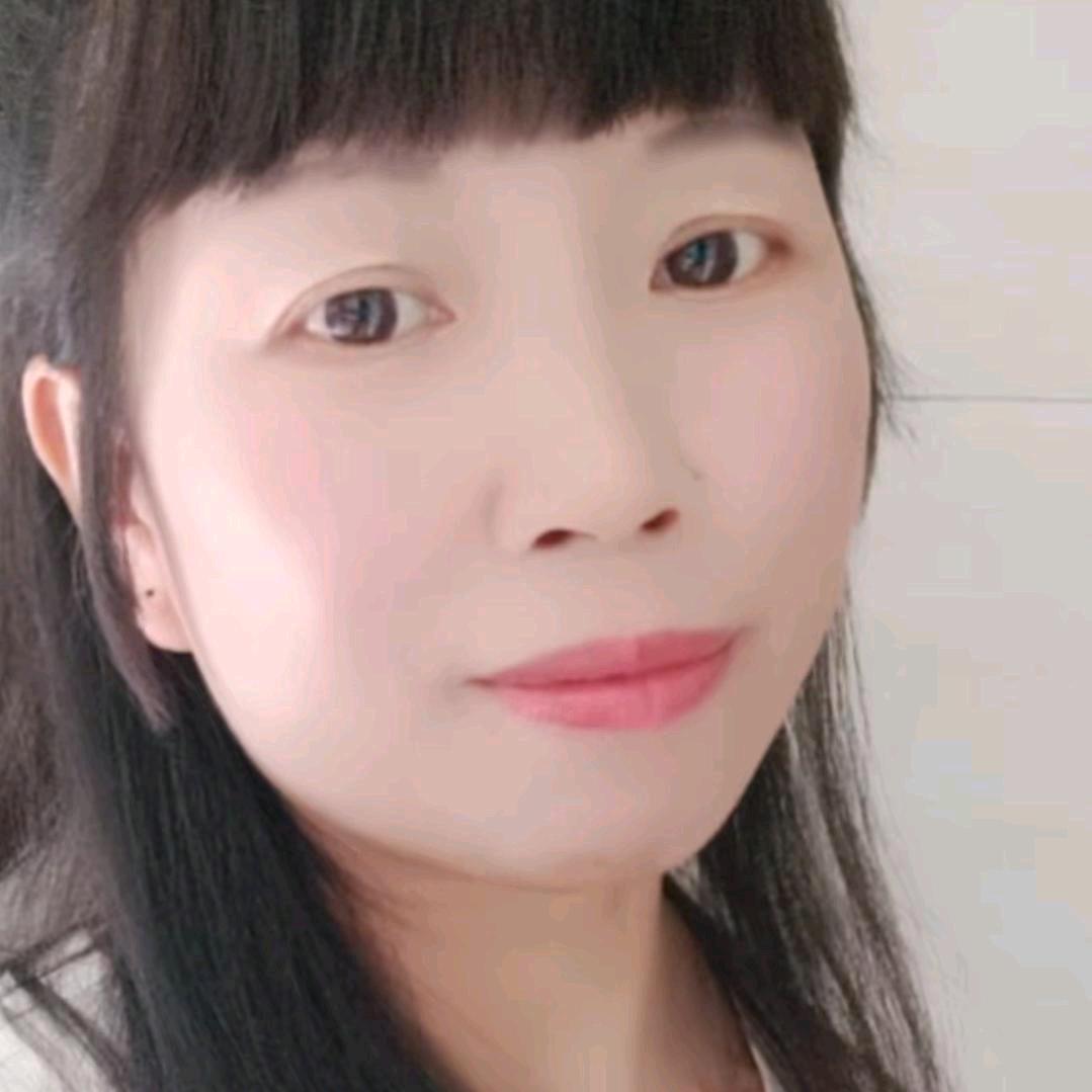 淡然浅笑