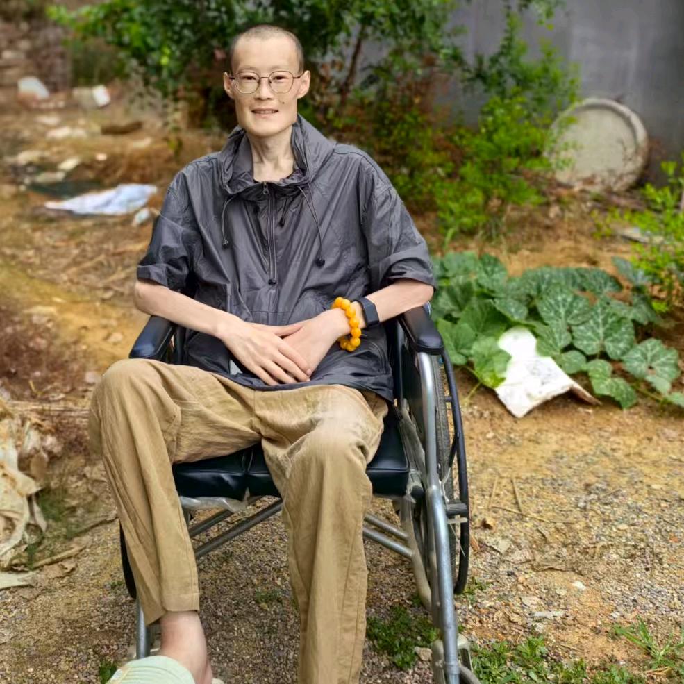 90 后小乐抗癌