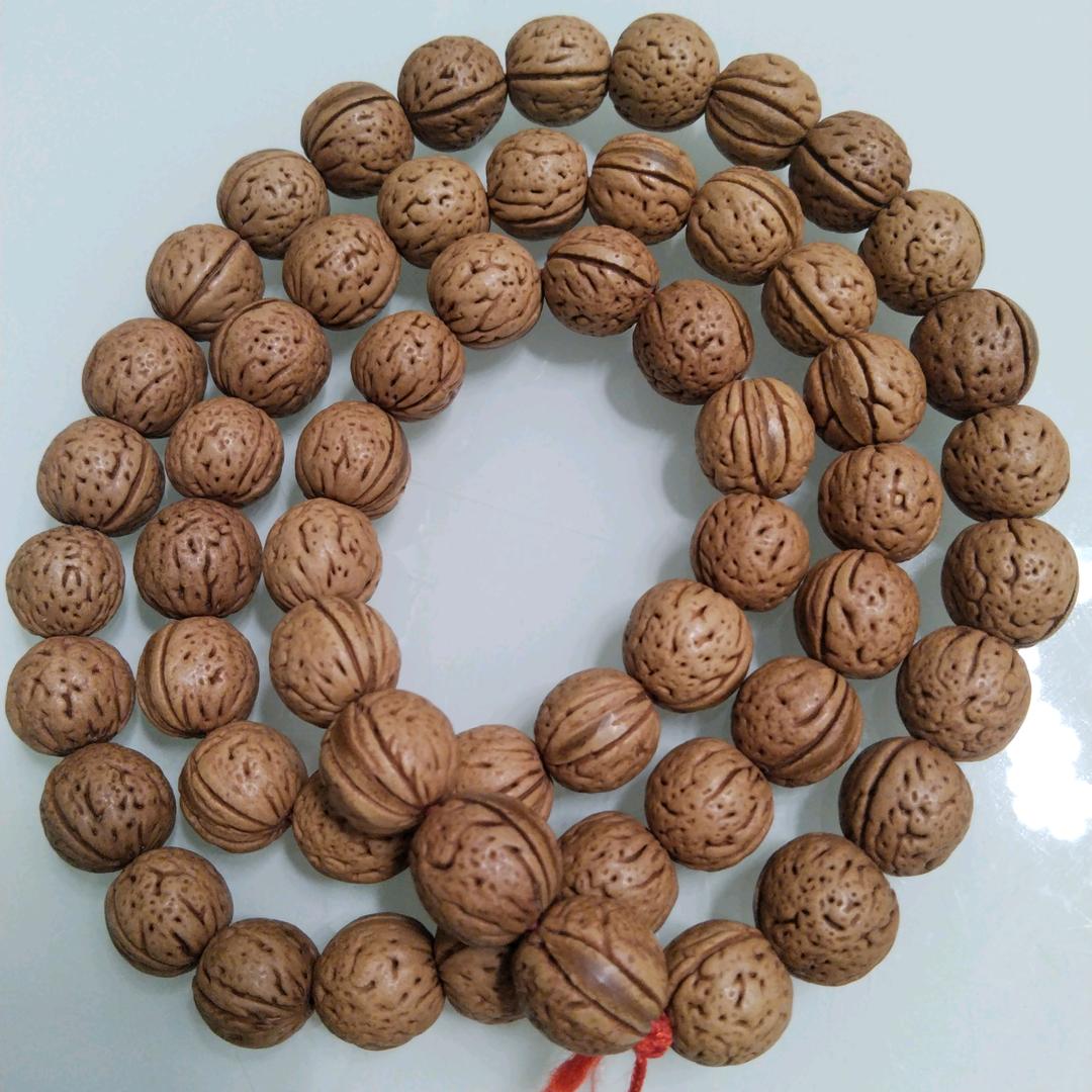 我就是一个路过的看热闹的小老头