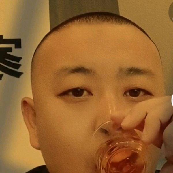 江城贺申