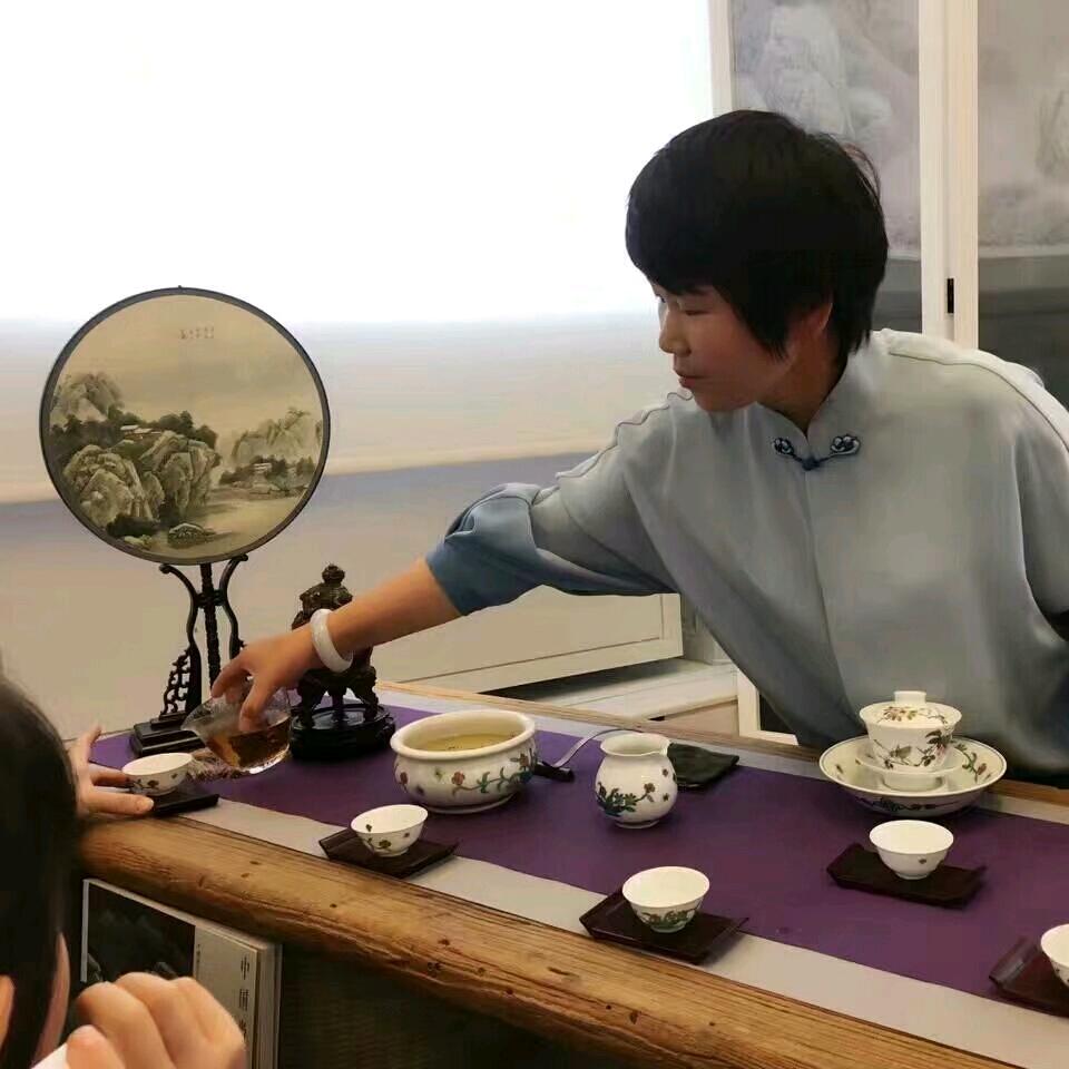 卍六字洪名卍
