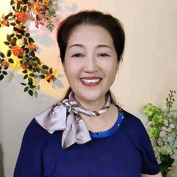 揪揪姐