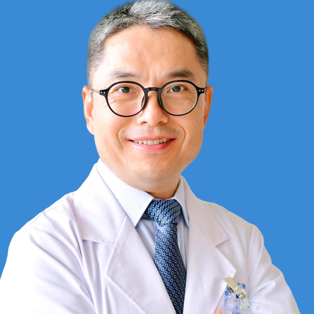 妇产科曾诚教授