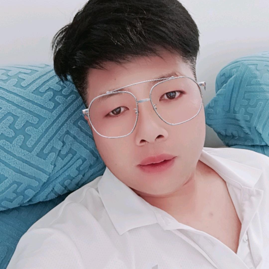 一树李花压海棠
