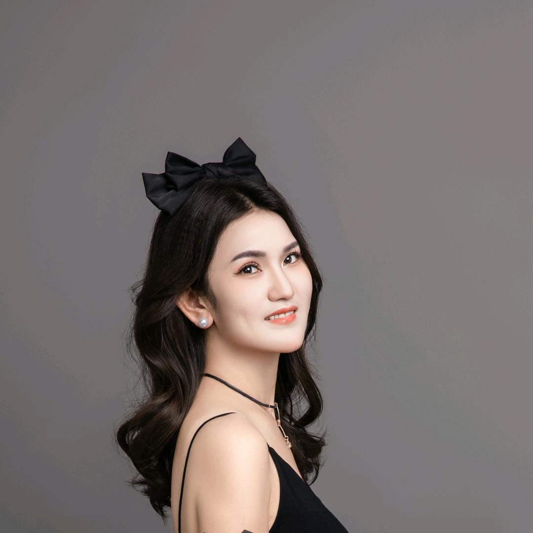 偲偲