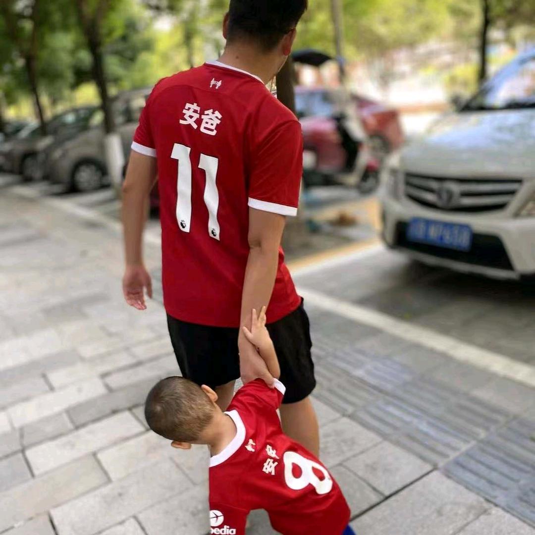 杨同学