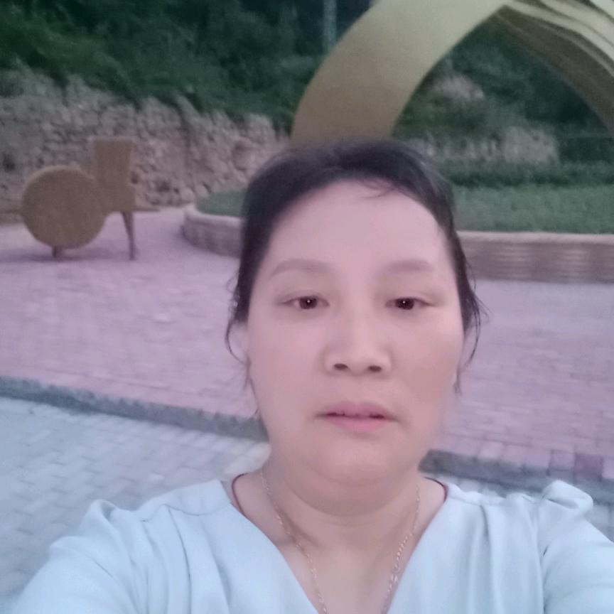 幸福快乐本人姓冯