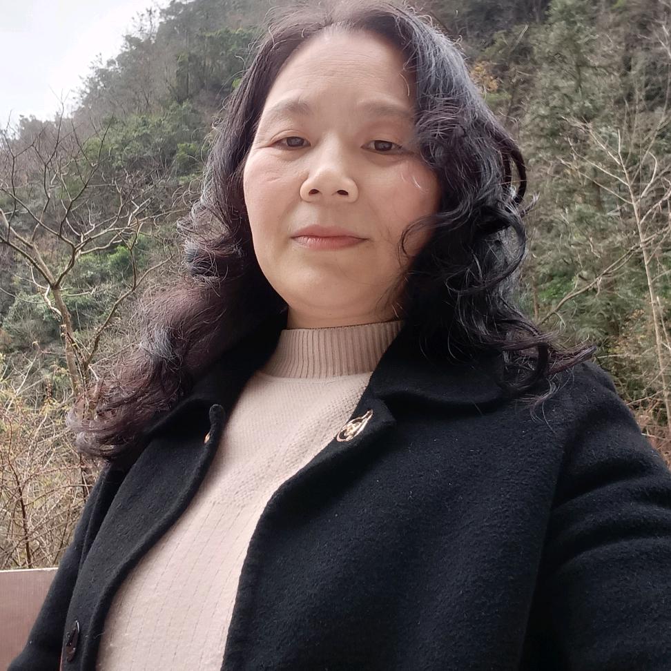 土垭方圆酒楼李姐