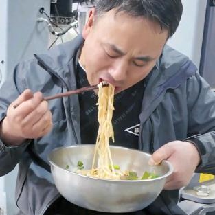 小马今天吃什么